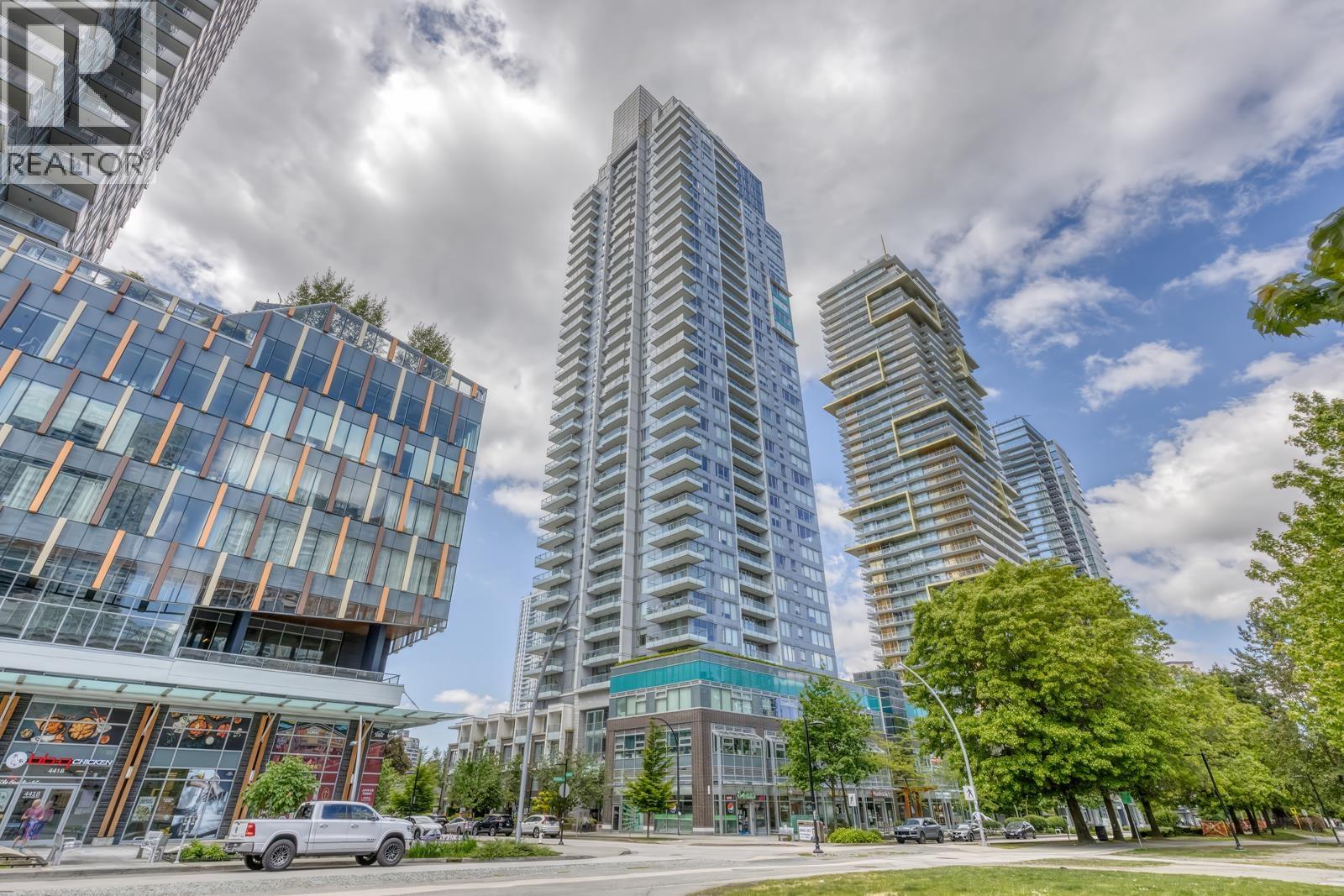 SILVER BURNABY